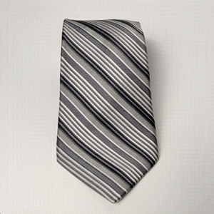 3/$30 Perry Ellis Portfold Grey 100% Silk